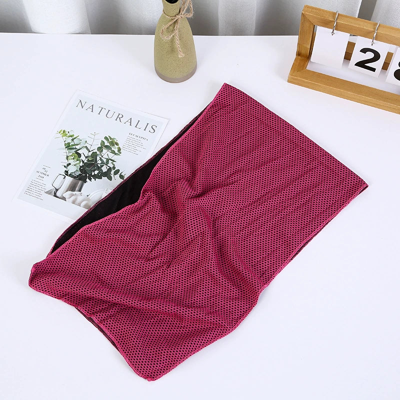 30x100CM English packaging cooling towel product-only image 1